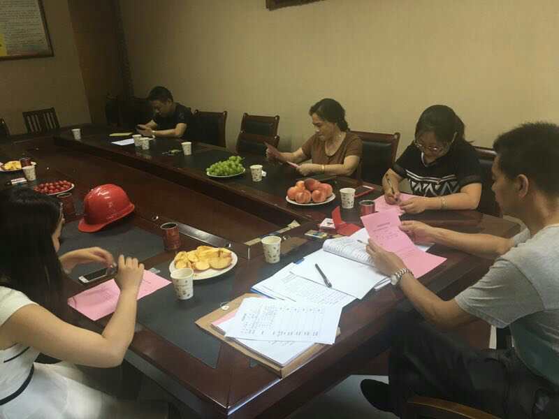 2017年7月1日黨員會(huì)議《會(huì)議主題：一、學(xué)習(xí)廖俊波找差距、抓落實(shí)主題組織生活會(huì)。二、學(xué)習(xí)袁毅同志在學(xué)習(xí)廖俊波同志先進(jìn)事跡座談會(huì)上的講話。三、劉云山在福建調(diào)研時(shí)強(qiáng)調(diào)學(xué)習(xí)弘揚(yáng)廖俊波同志崇高精神在為民實(shí)干中發(fā)揮先鋒模范作用的文章?！? onmousewheel=