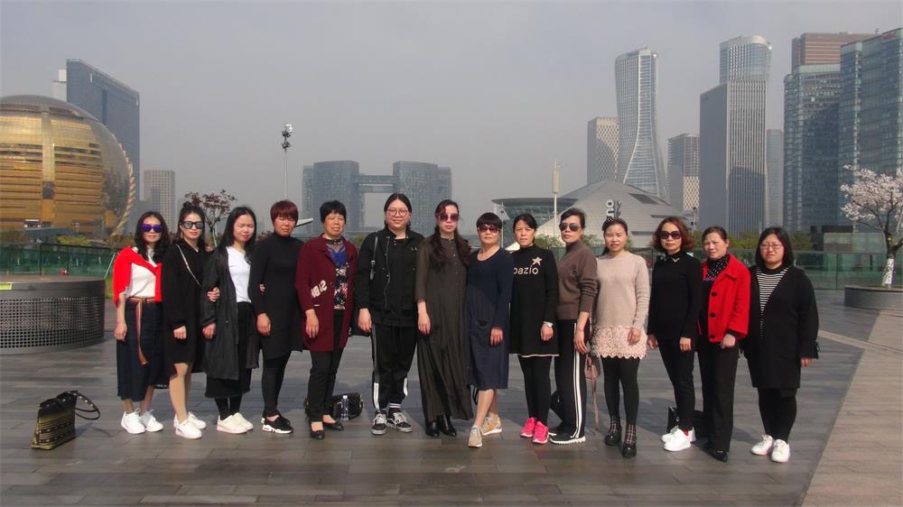 三·八婦女節(jié)公司組織杭州、烏鎮(zhèn)三日游
